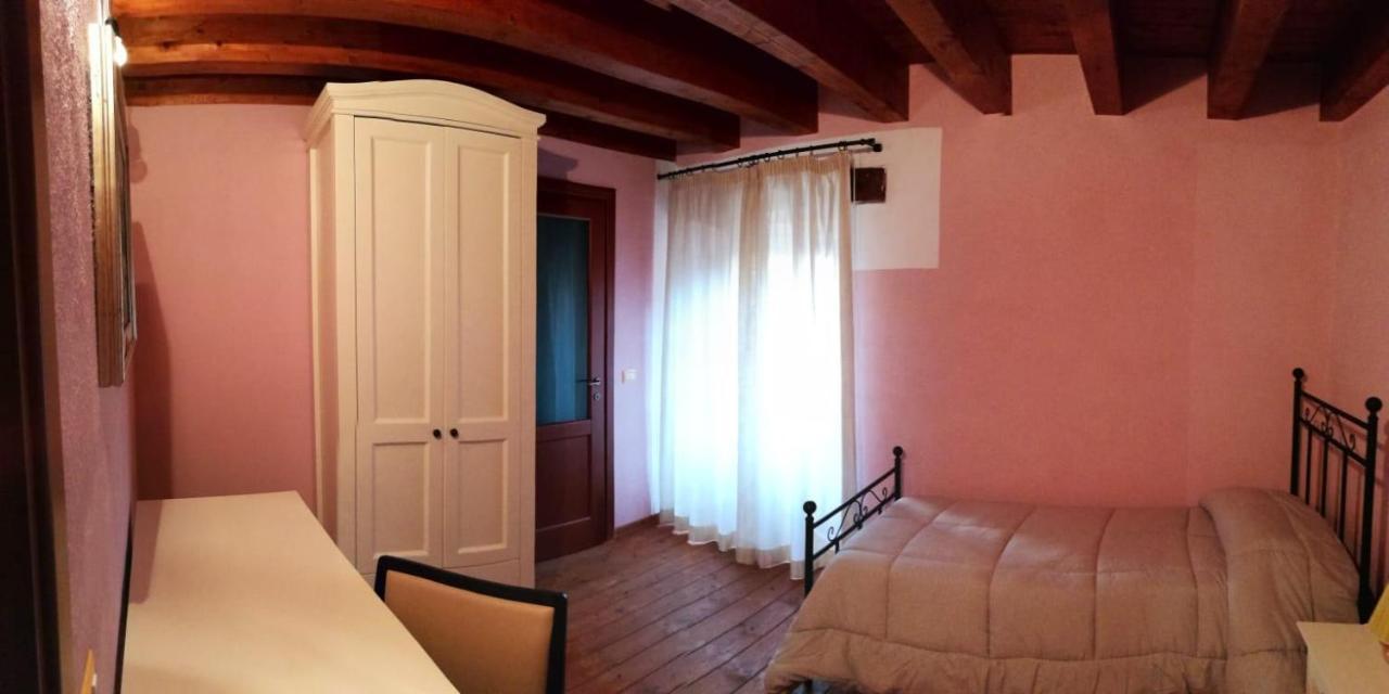 Ittireddu La Casa Del Borgo B&B 외부 사진