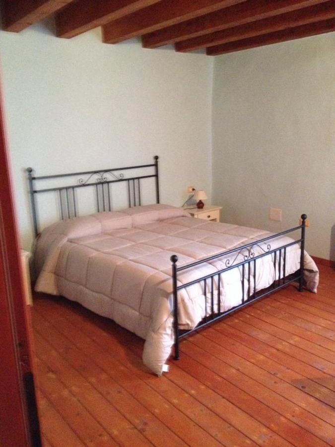 Ittireddu La Casa Del Borgo B&B 외부 사진