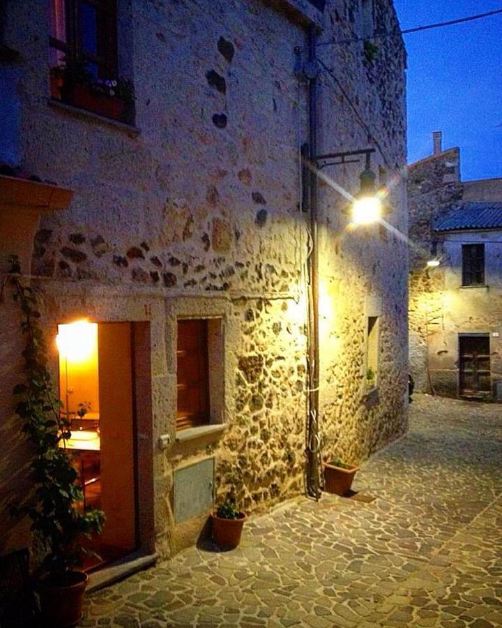 Ittireddu La Casa Del Borgo B&B 외부 사진